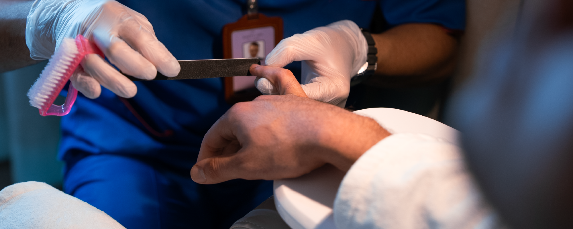 بدكير يدين وقدمين للرجال